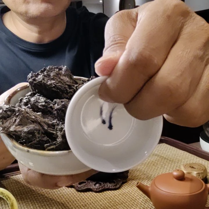 茶杯紫砂2015千两一金白杯