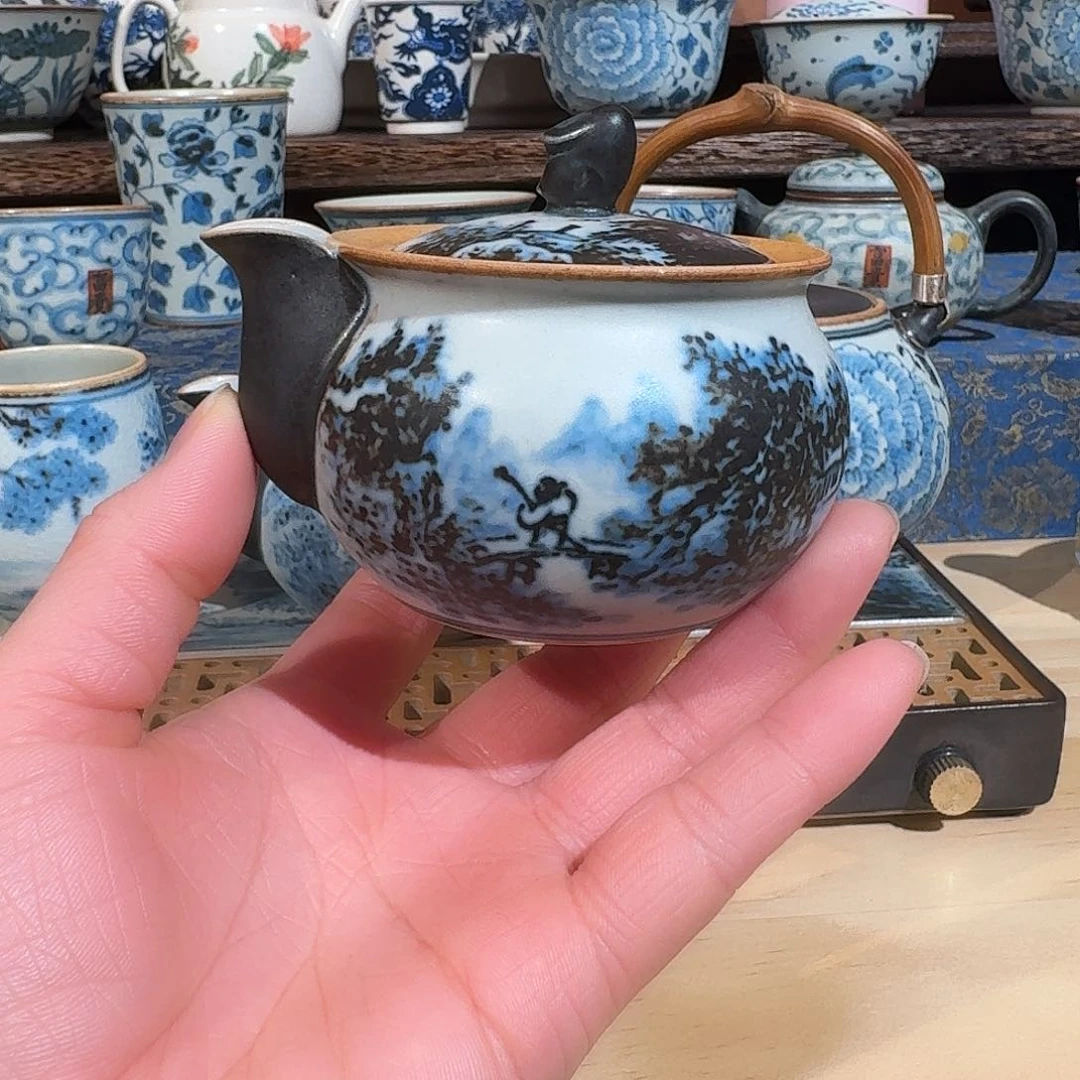 雨***人微瑕朴云堂山水宝瓶