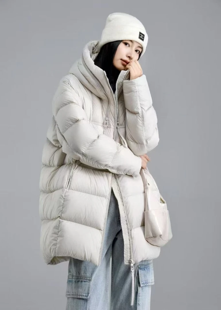 2025-鹅绒帽子拉链款羽绒服-张暖暖