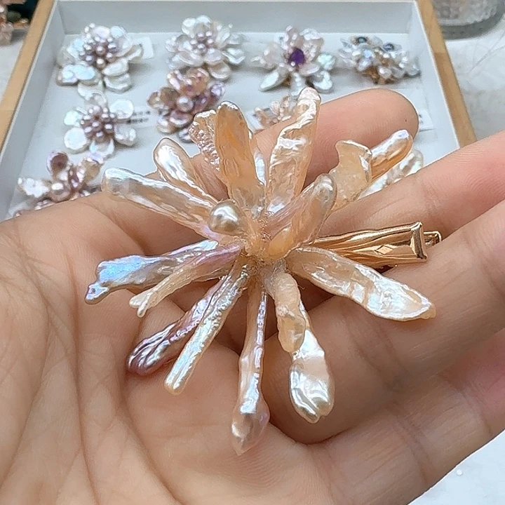 花***婉未镶嵌发饰淡水珍珠