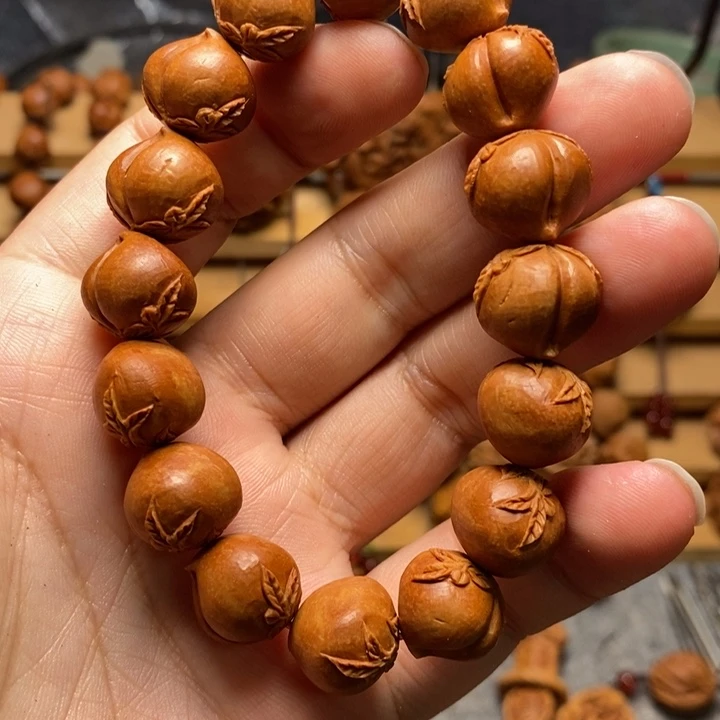 桃核手工雕刻寿桃手串