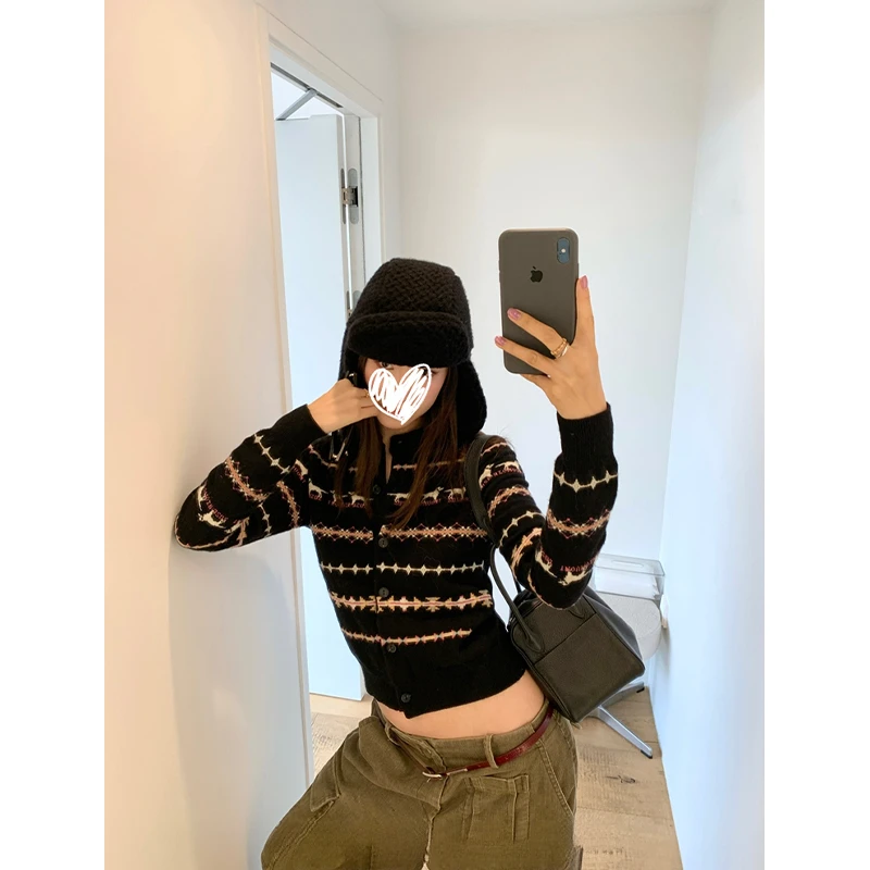 上衣女秋冬季圣诞穿搭软糯厚保暖撞色费尔岛毛衣短款长袖针织衫