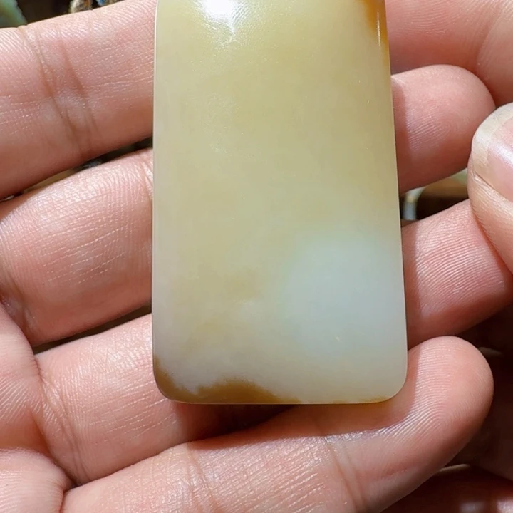 未镶嵌和田玉把件