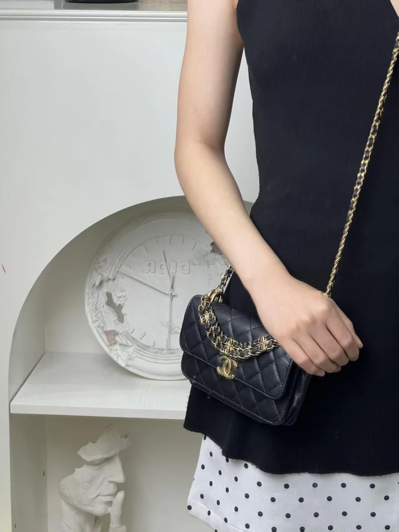 99新 Chanel/香奈儿 香奈儿   22k链条woc黑金荔枝纹/优选