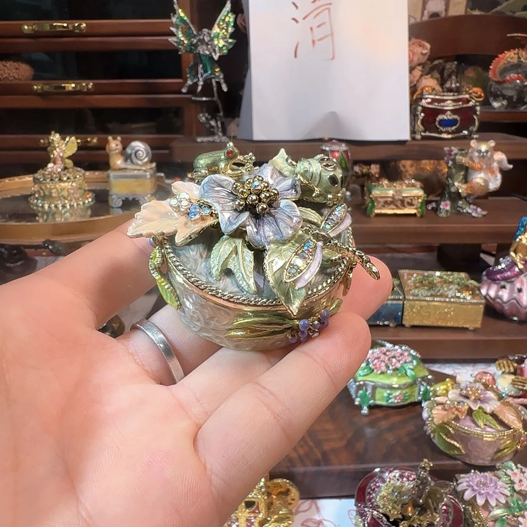 手工制品请勿吹毛求疵