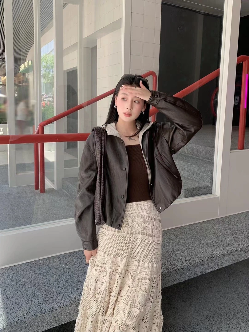女人阁（外套6690）欧货潮牌PU拼接休闲个性百搭外套