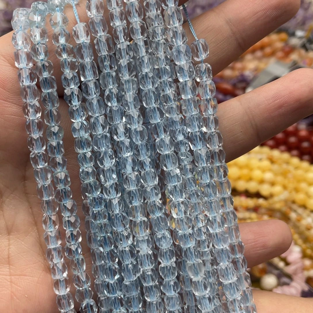 玛瑙/玉髓珠宝半成品未镶嵌三条装5mm浅蓝色水晶切面隔珠