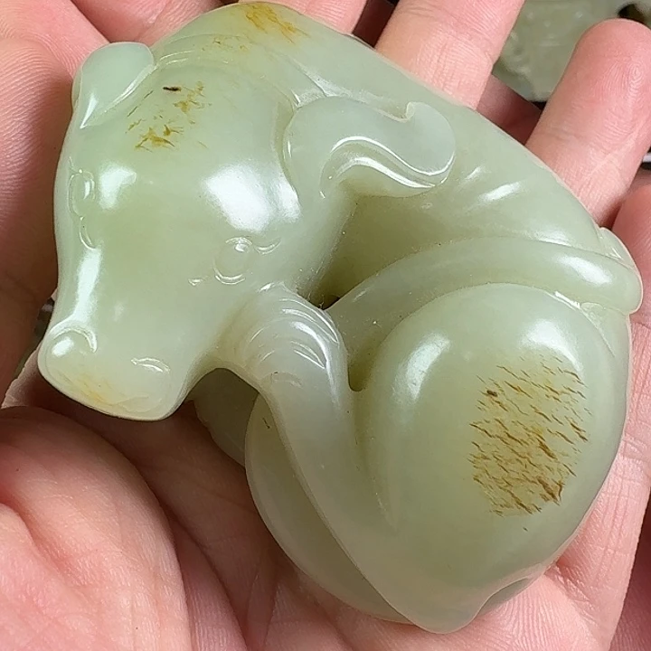 毛***仰和田玉（糖玉）未镶嵌挂件