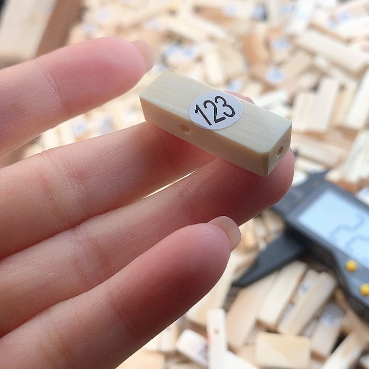 泥塑不打孔联系客服