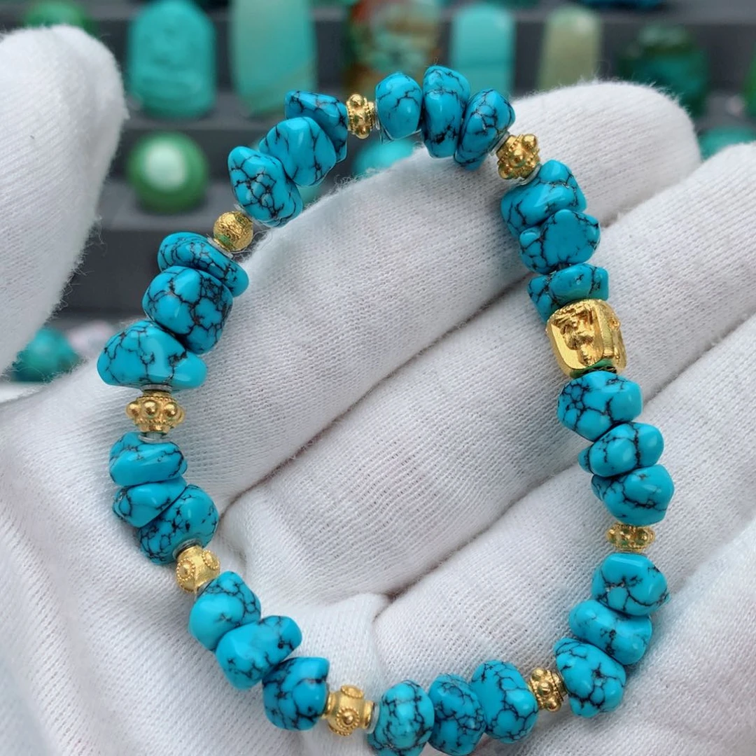 绿松石颈饰未镶嵌