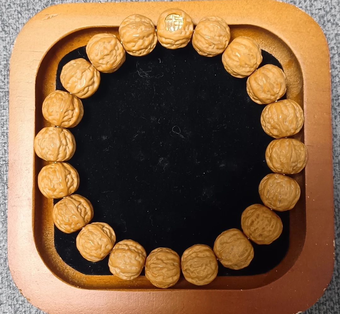 猴头 京八棱金标款毕业级尺寸12mm左右（赠配饰）文玩手串