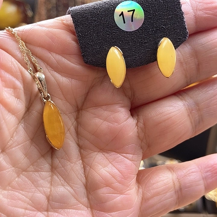 琥珀银S925镶嵌颈饰套装