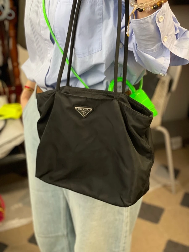 95新 Prada/普拉达 阿白奢品/Prada 中古降落伞单肩包