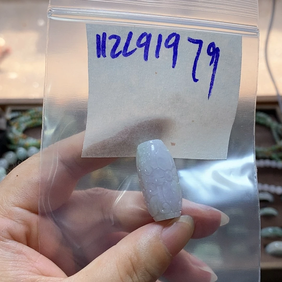 未镶嵌定制翡翠翡翠
