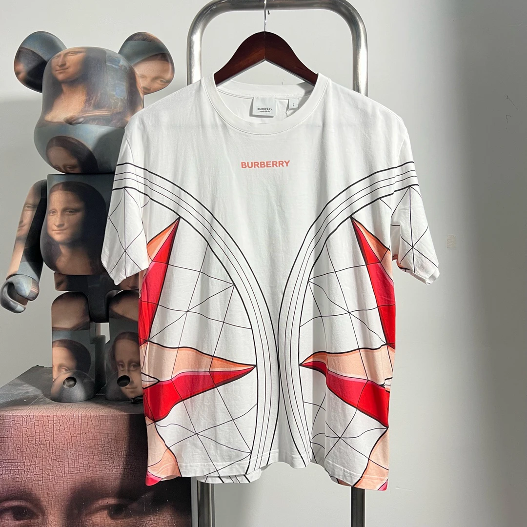 99新 BURBERRY/博柏利 五角星短袖 p3010 S 胸围55 衣长66编码1