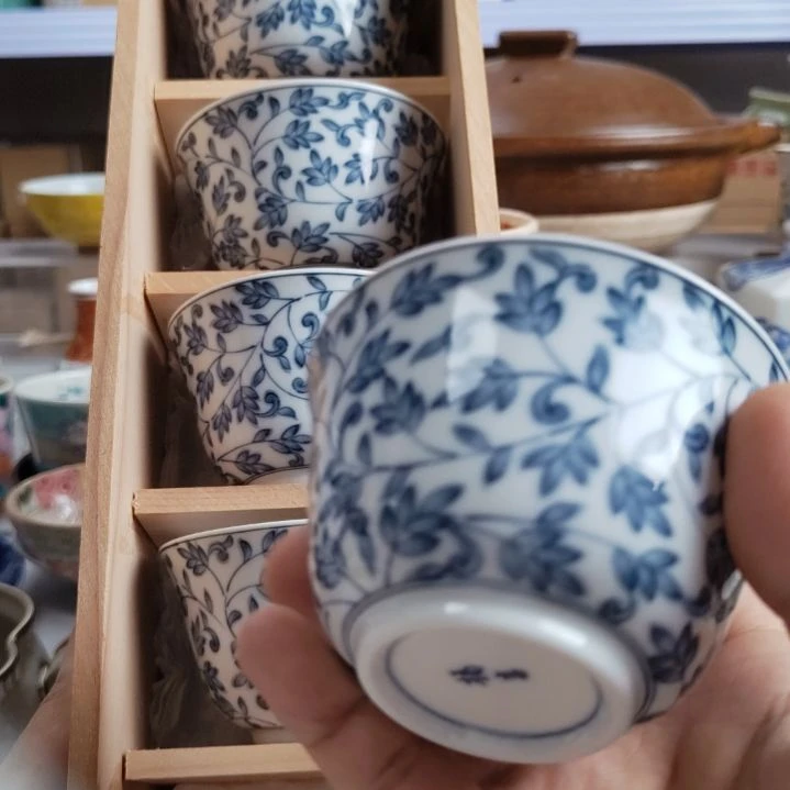 一套小杯。。。。。。。。。桔吉