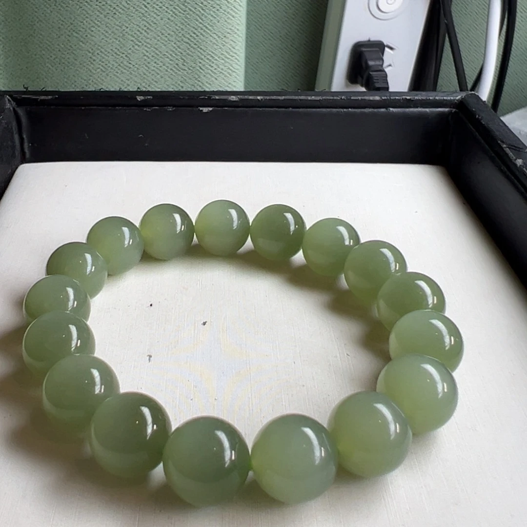 花***)手链未镶嵌和田玉