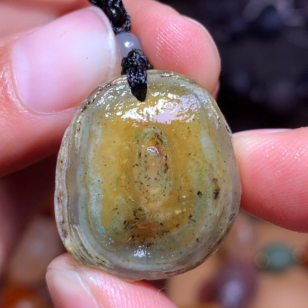 未镶嵌玛瑙/玉髓珠宝半成品