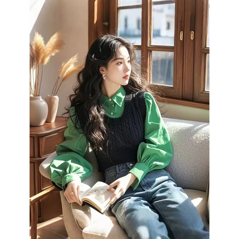 今年流行爆款独特超好看洋气别致设计感宽松绿衬衫针织背心两件套