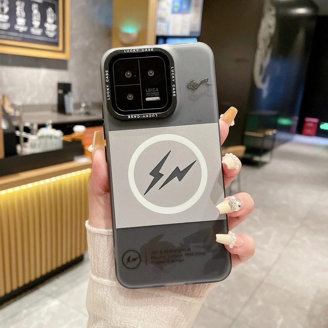 镭射磁吸闪电鼠适用于小米15pro手机壳Xiaomi13时尚渐变保护套14