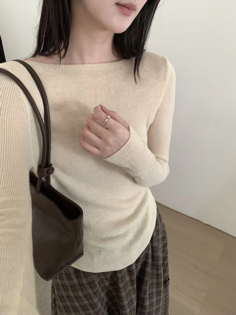 裸感小设计针织打底