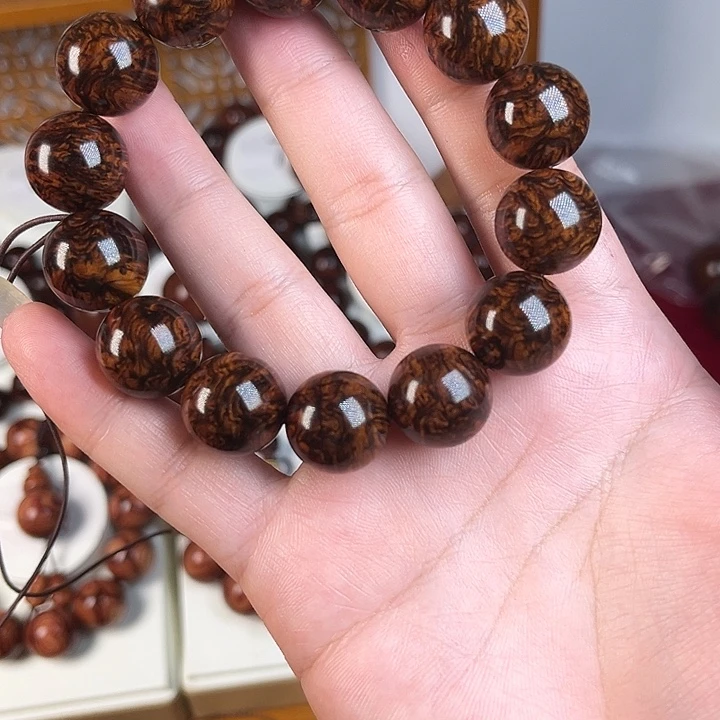 攸***姐黄花梨/降香黄檀1.6