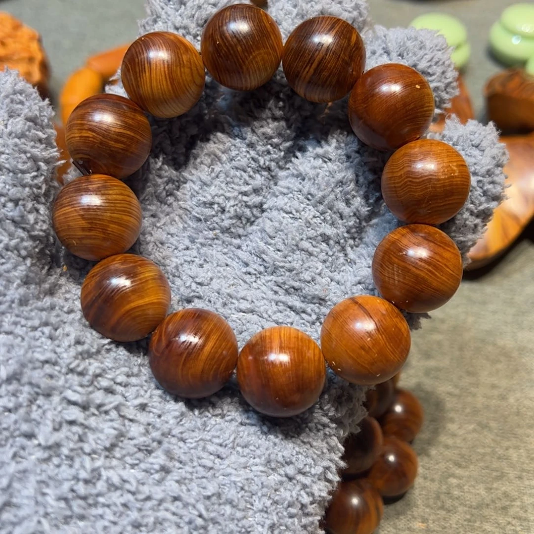 太行崖柏陈化太行wei xia