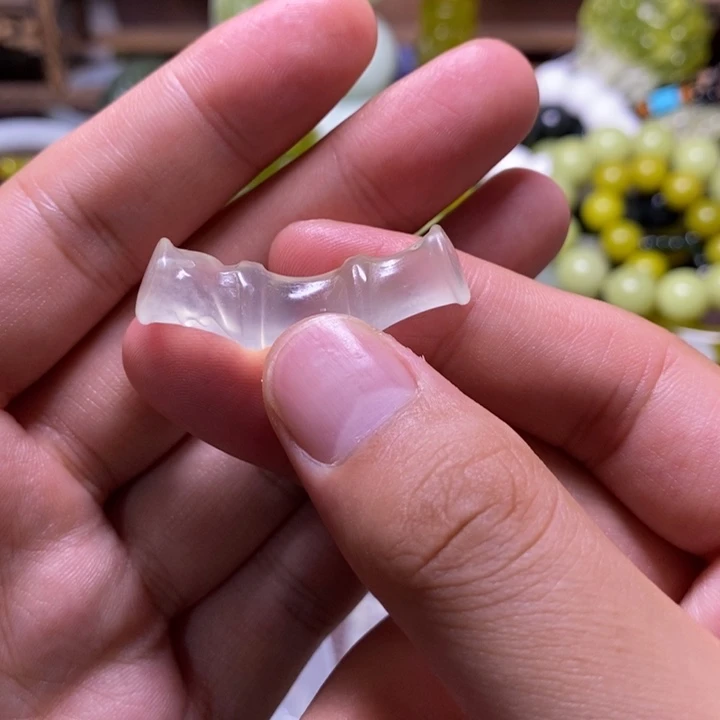 岫玉未镶嵌岫玉颈饰