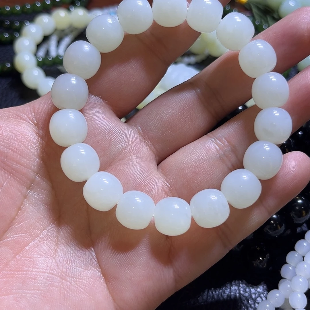 和田玉未镶嵌手链