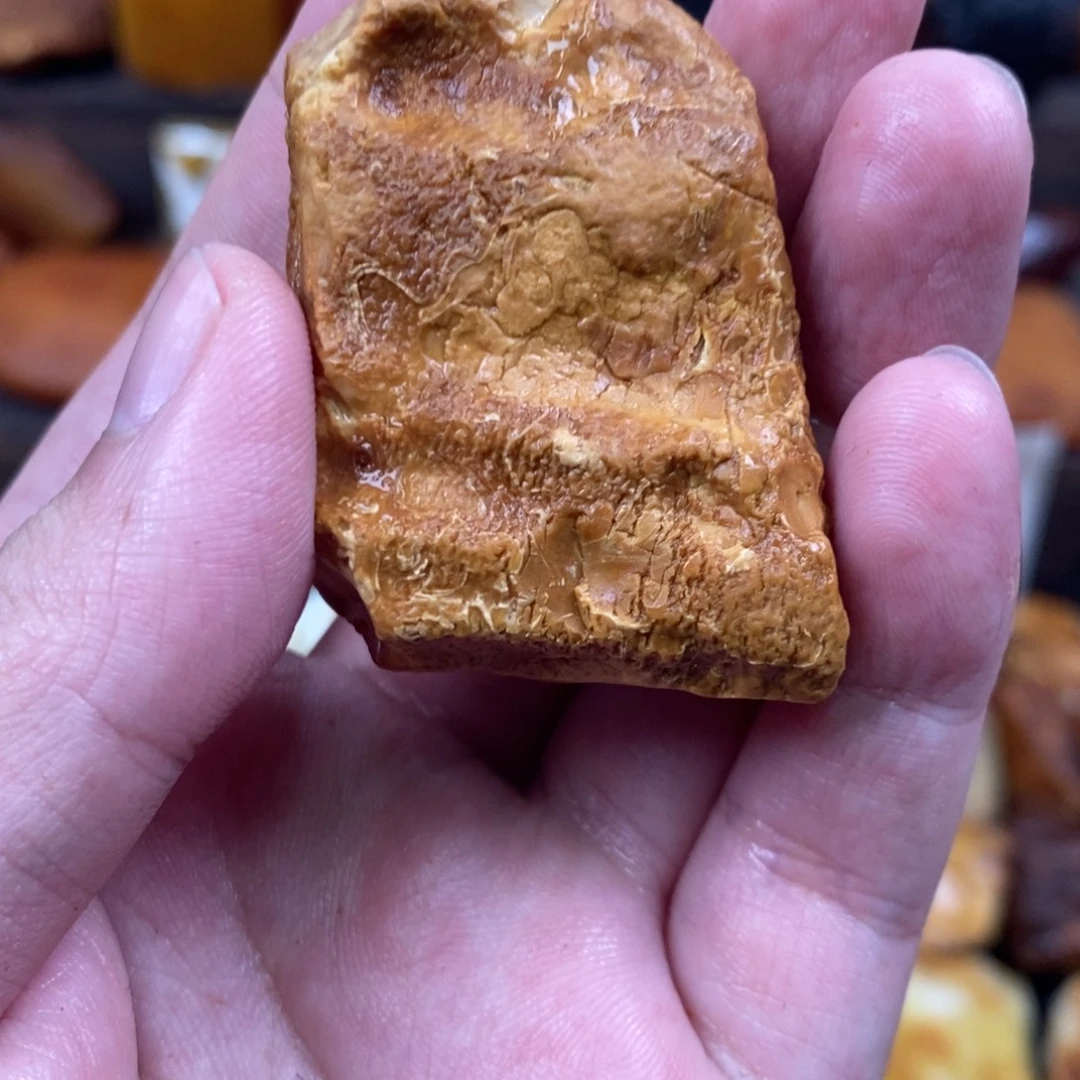 定制琥珀未镶嵌蜜蜡