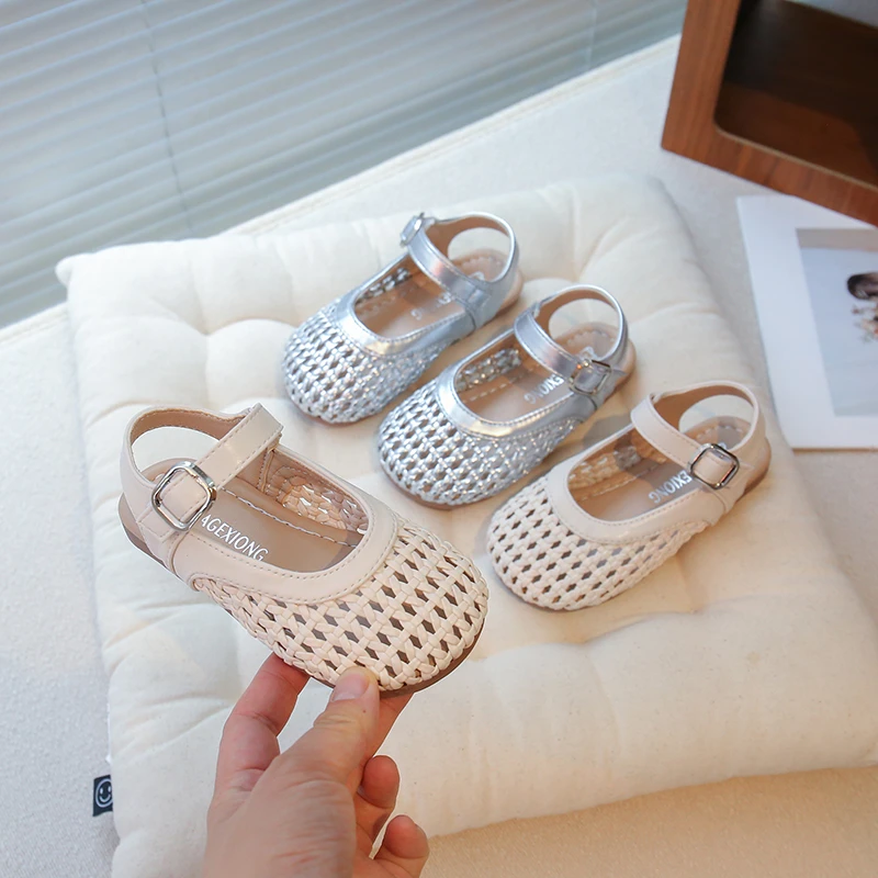 镂空时装凉鞋女夏季洞洞鞋凉鞋春秋鞋子女童时尚防滑软底女宝