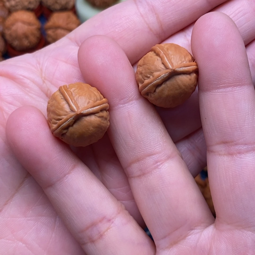 文玩核桃把件手捻迷你三棱