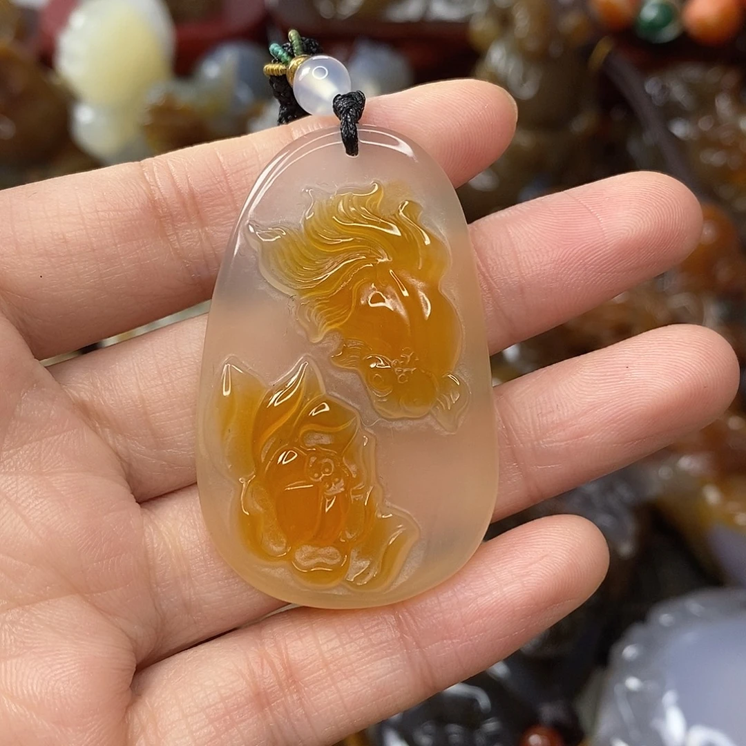 玛瑙/玉髓未镶嵌吊坠