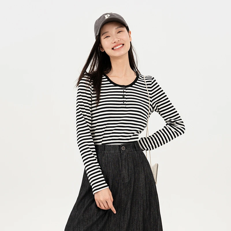 片断新款短款长袖T恤P4A332119T01