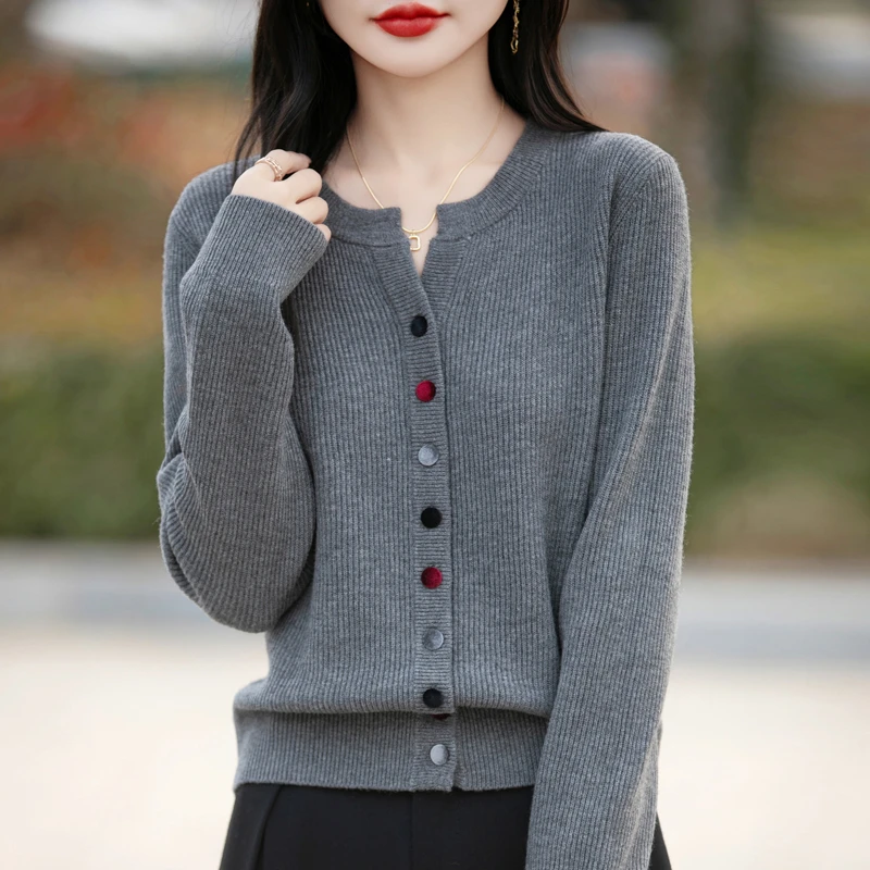 恒彩源羊毛衫春秋新款V领外搭洋气设计小众炸街高级感女装