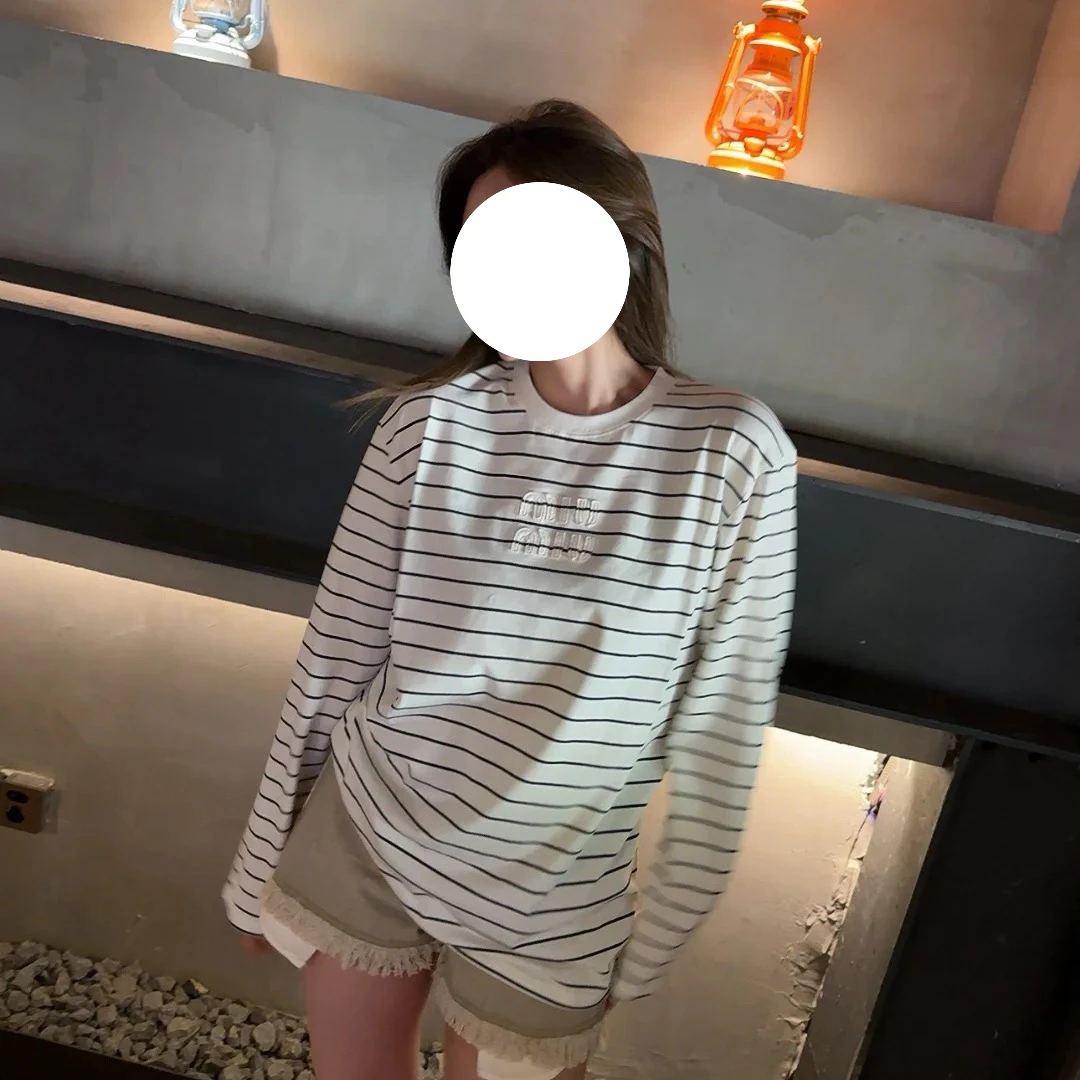 99新 MIU MIU/缪缪 24fw 白色条纹logo长袖 s码