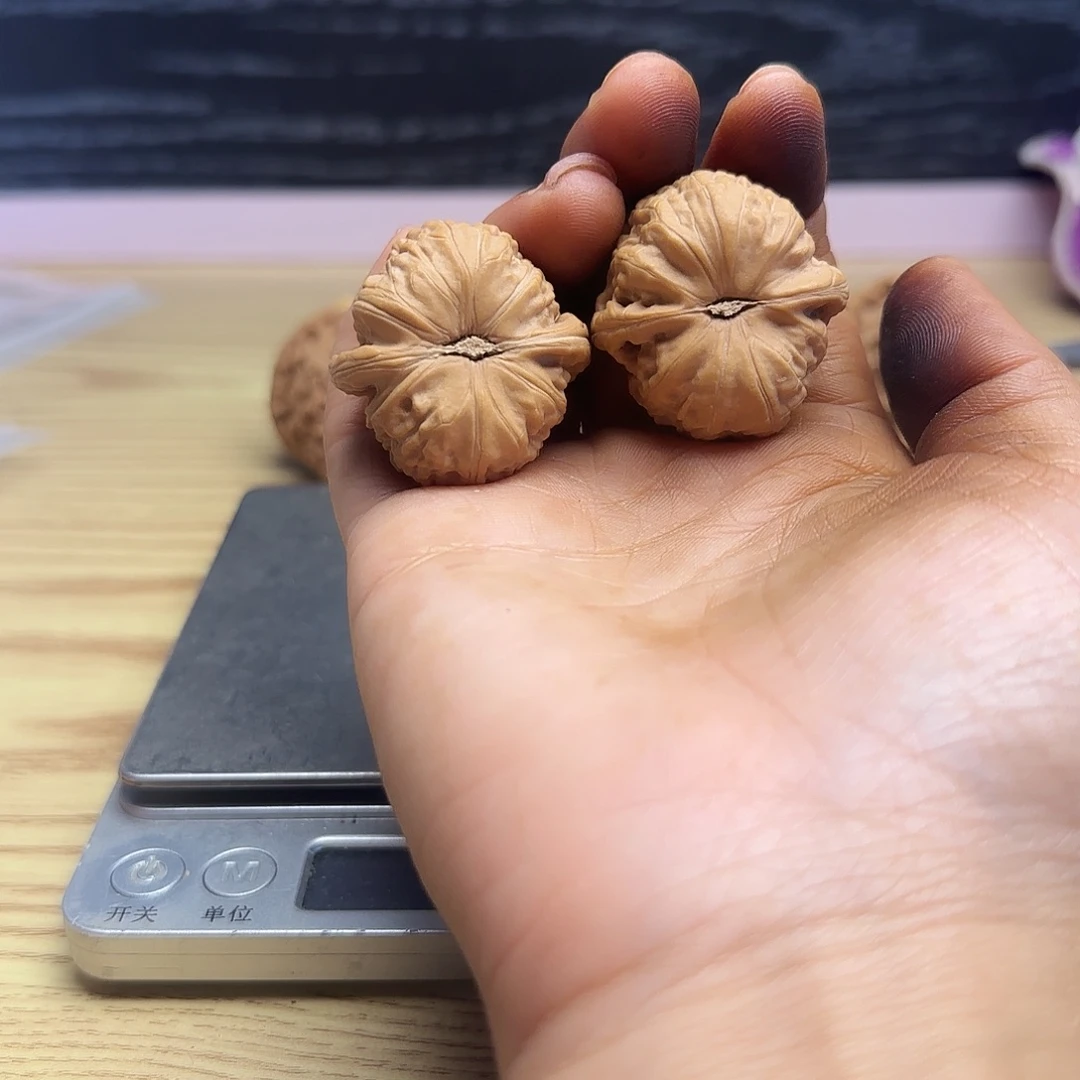 吃***王吊坠桃核核桃核桃
