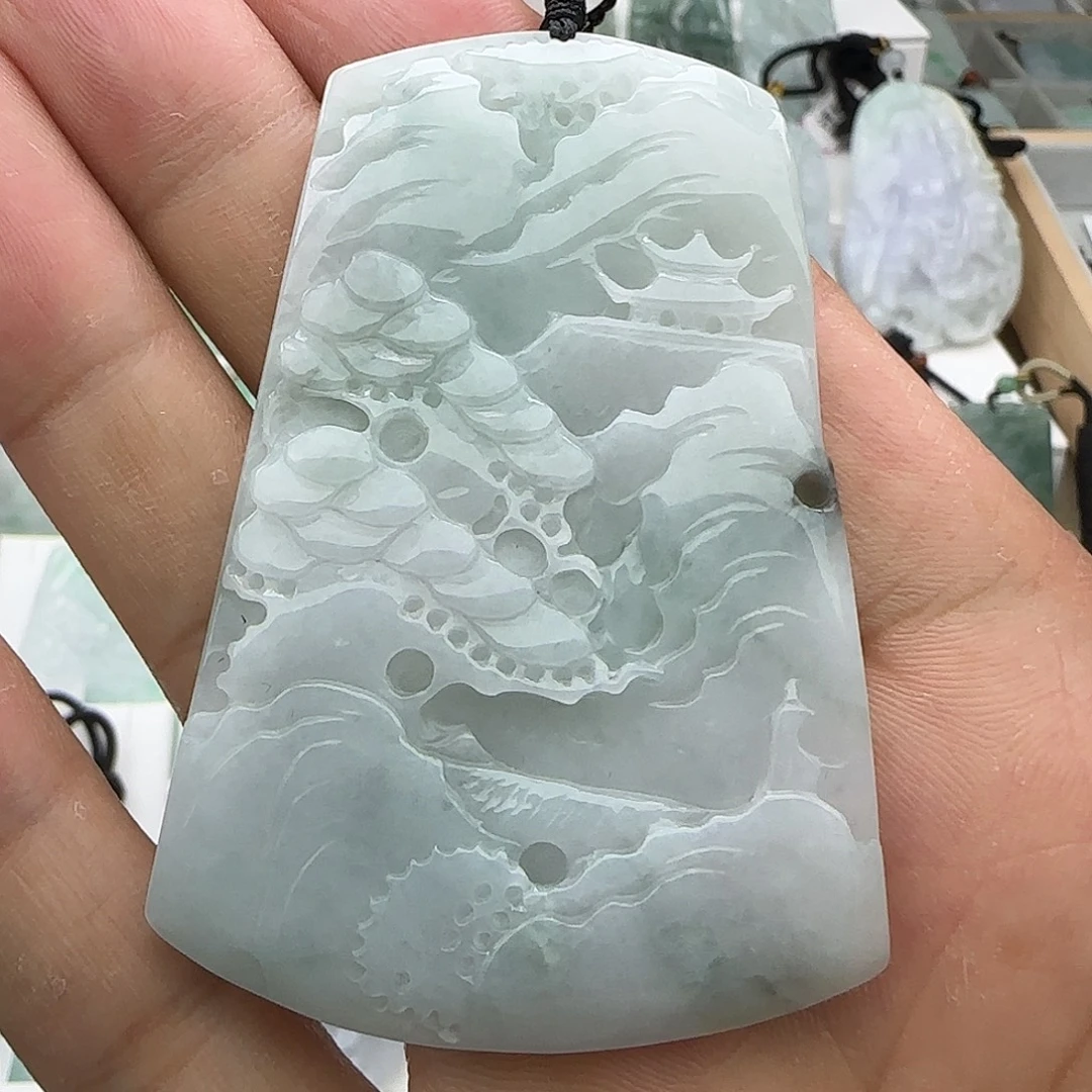 翡翠未镶嵌颈饰翡翠