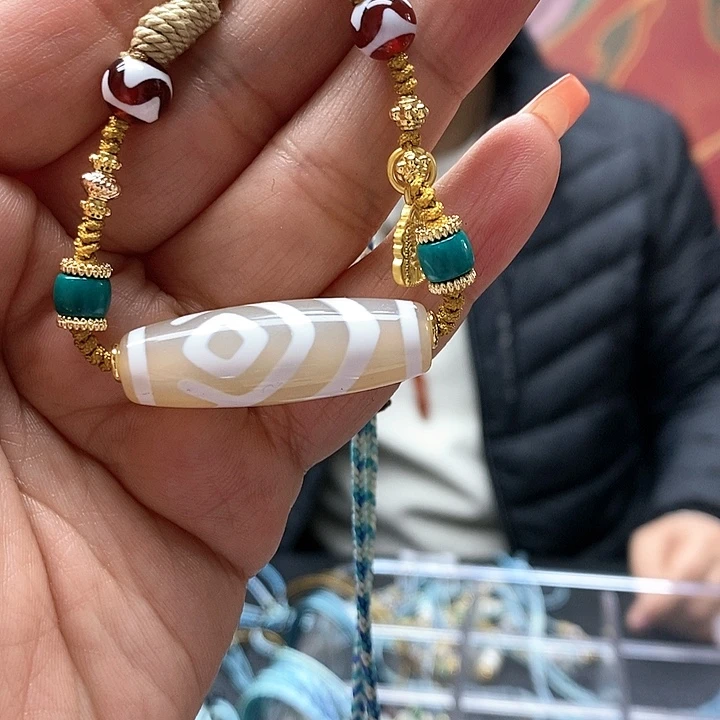 玛瑙/玉髓颈饰合金