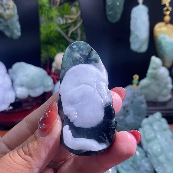【闪购商品】颈饰未镶嵌翡翠佛
