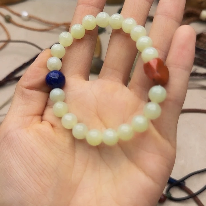 H***南红玛瑙未镶嵌颈饰