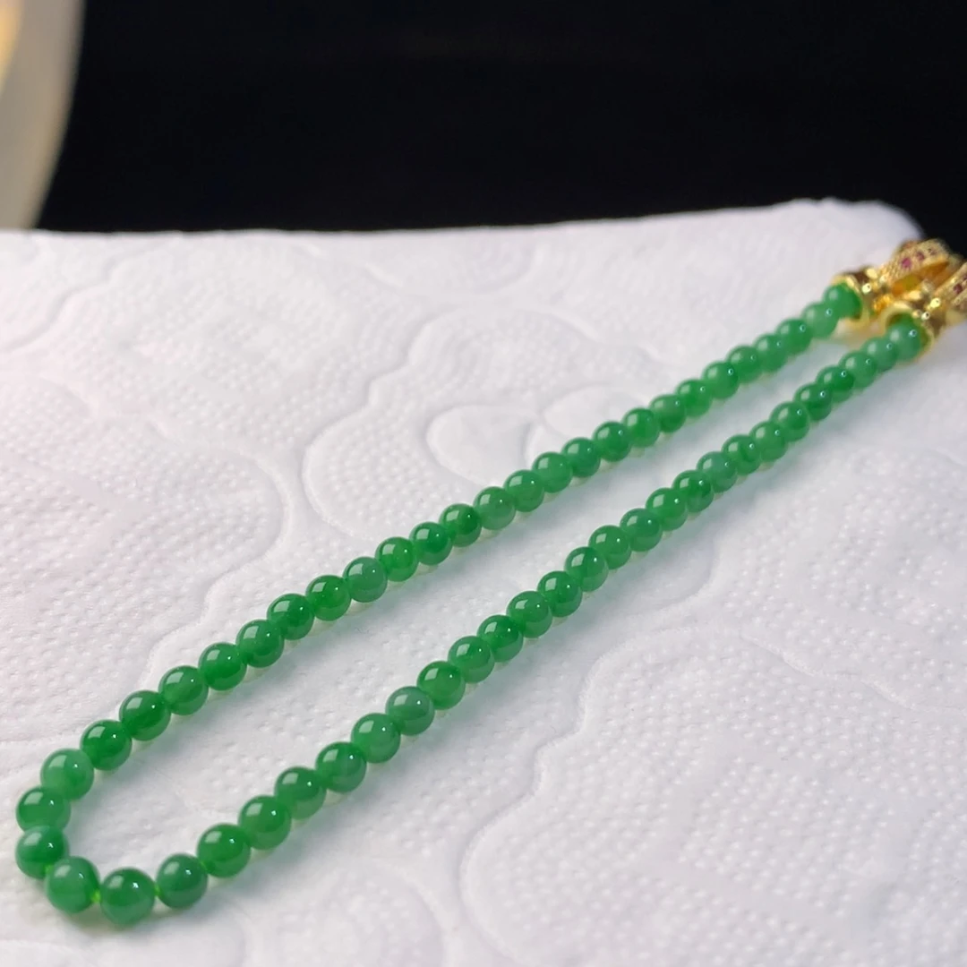 定制翡翠未镶嵌冰胶浓色甜绿  毛货定制