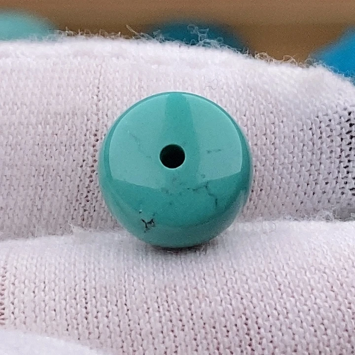 绿松石未镶嵌珠宝奇石11