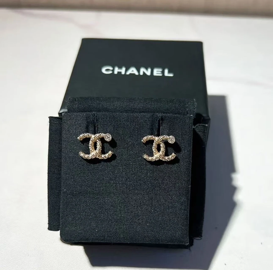 99新 Chanel/香奈儿 单钻麻花双C耳钉/百搭经典/香选