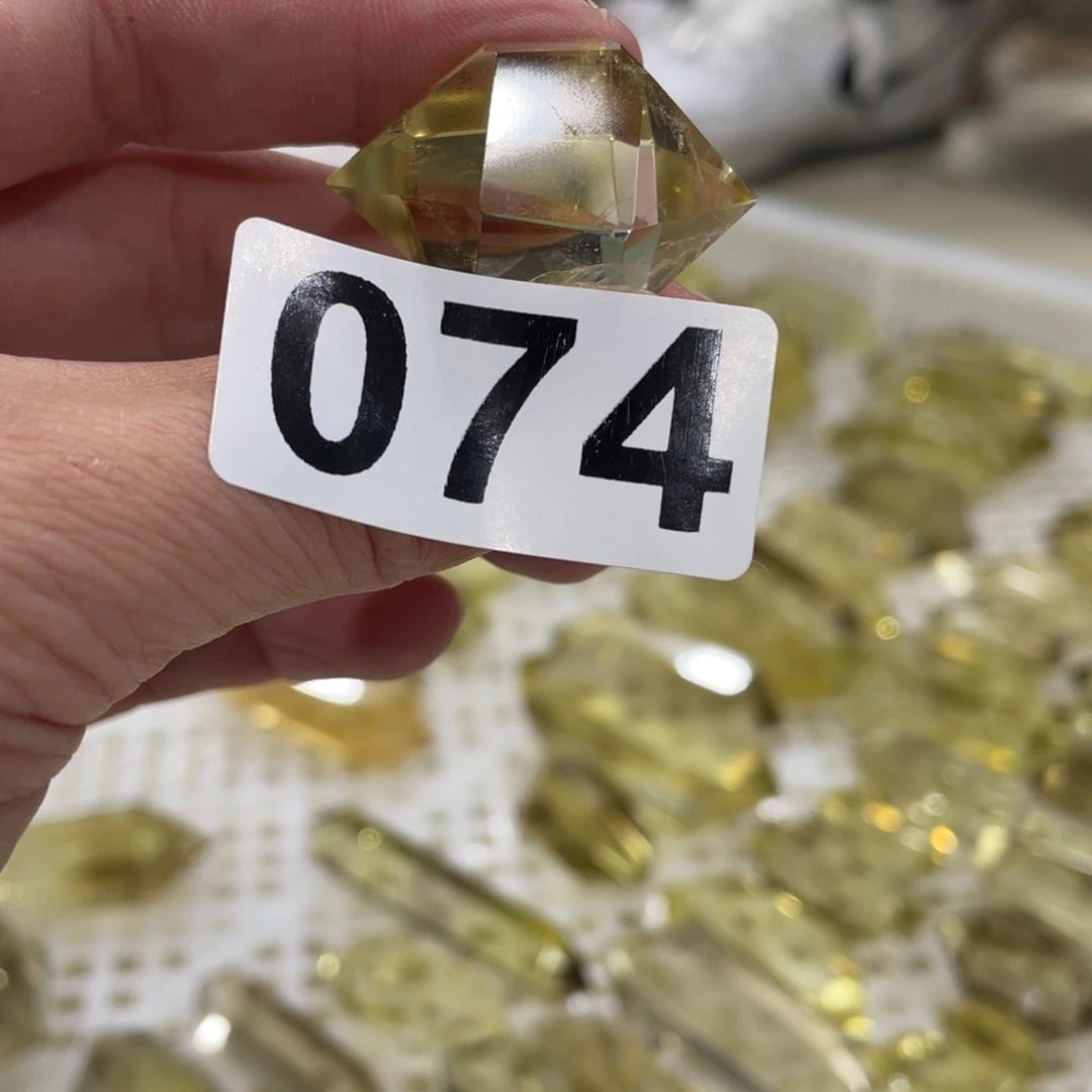 未镶嵌珠宝半成品水晶