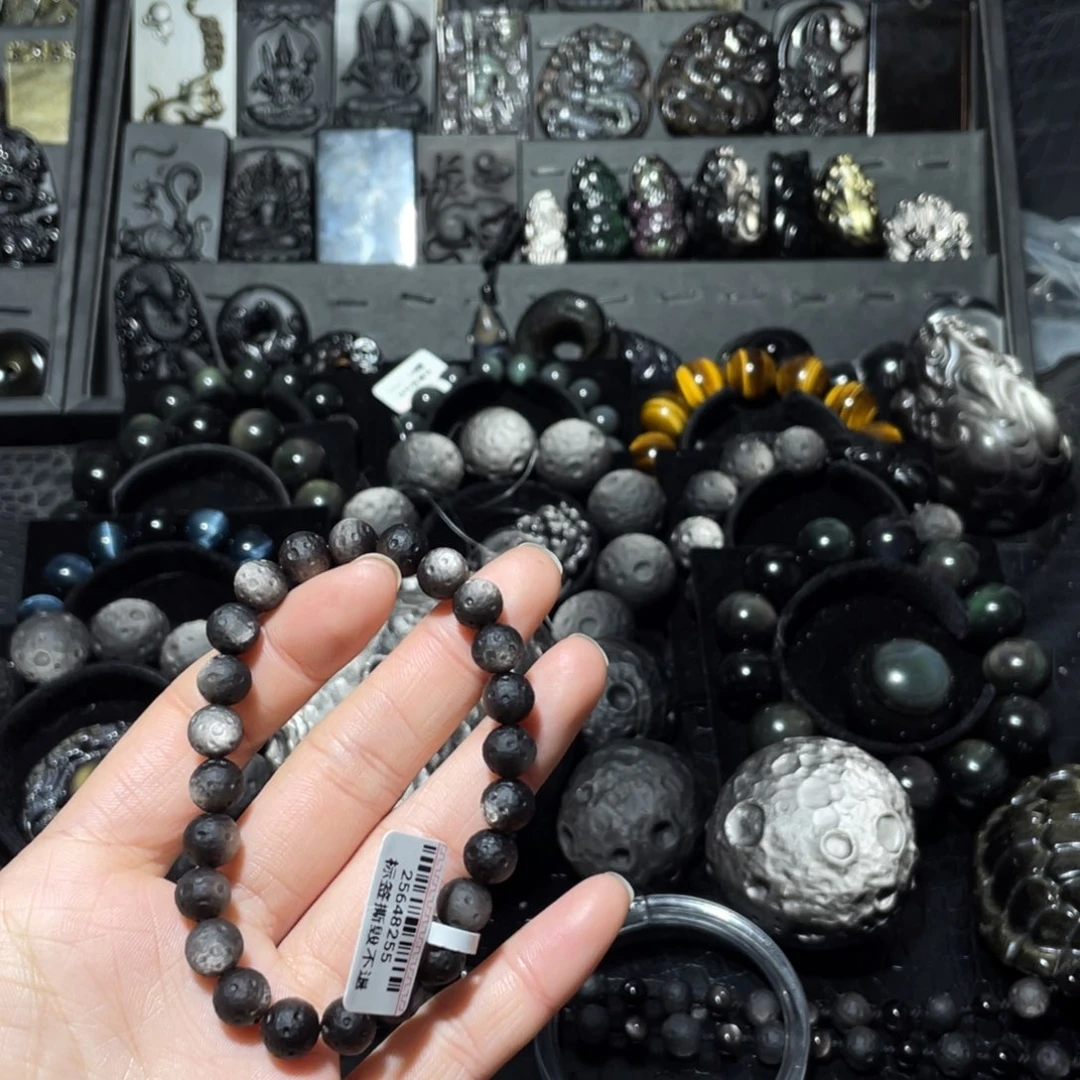 南***湖黑曜岩未镶嵌珠宝奇石