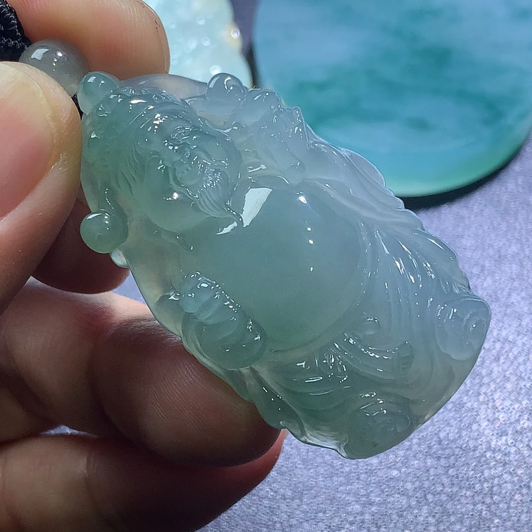 翡翠未镶嵌挂件财神