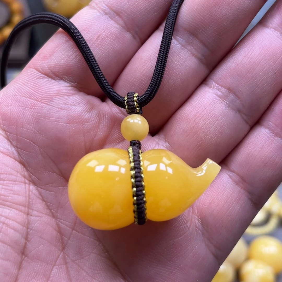 琥珀颈饰未镶嵌吊坠