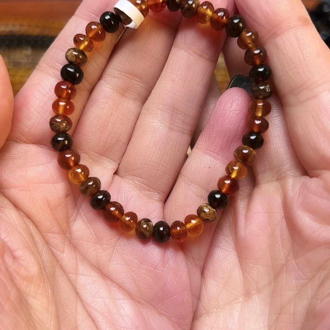 琥珀未镶嵌裸石抚顺琥珀10361六