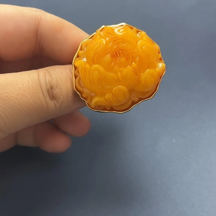 琥珀未镶嵌裸石戒指